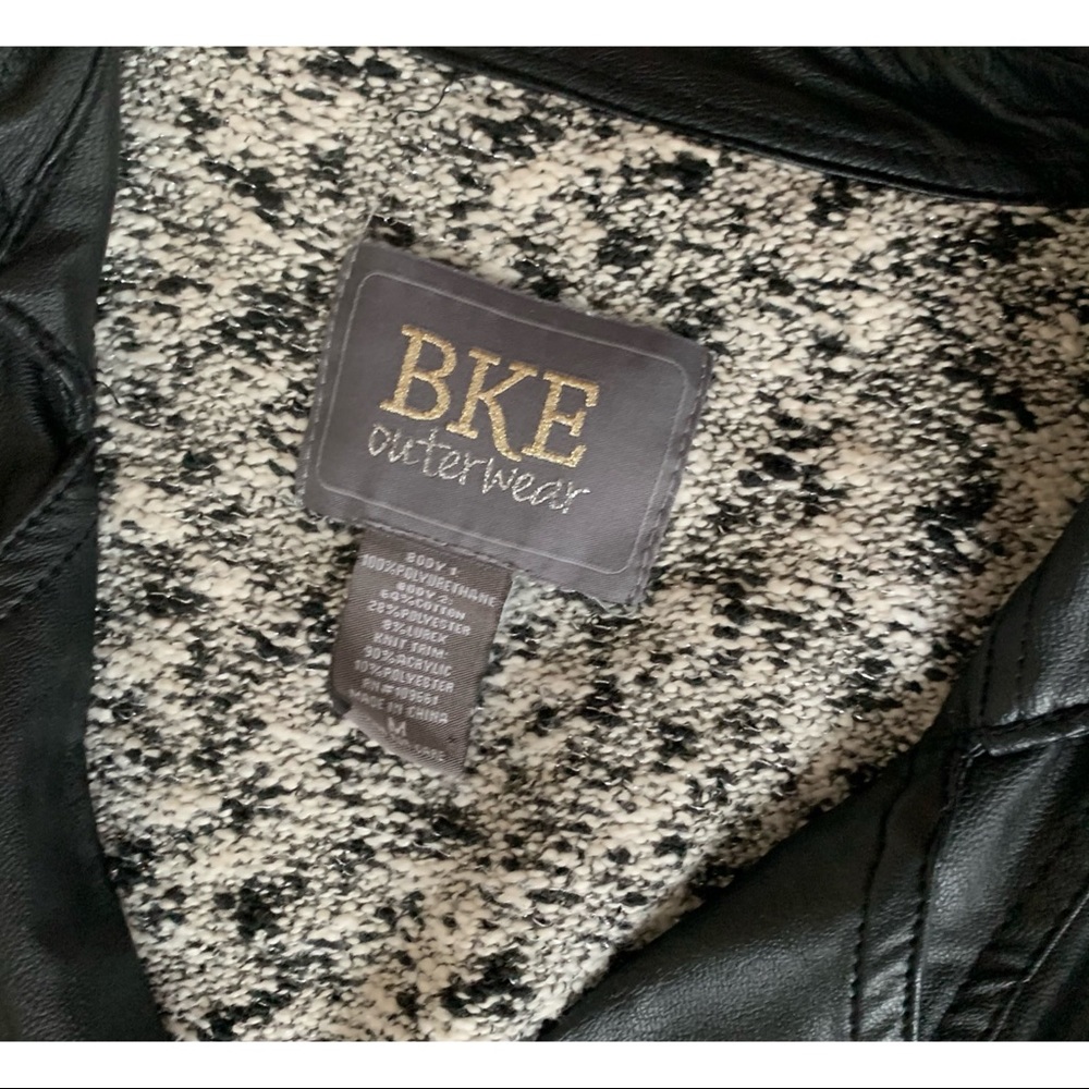 BKE Jacket 🖤 - Picture 3 of 3